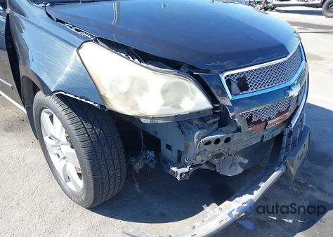 2010 Chevrolet Traverse Ltz из США, поврежденный, VIN 1GNLVHED7AS103678